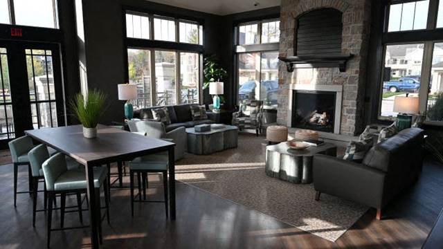 Tamarack Springs Apartments